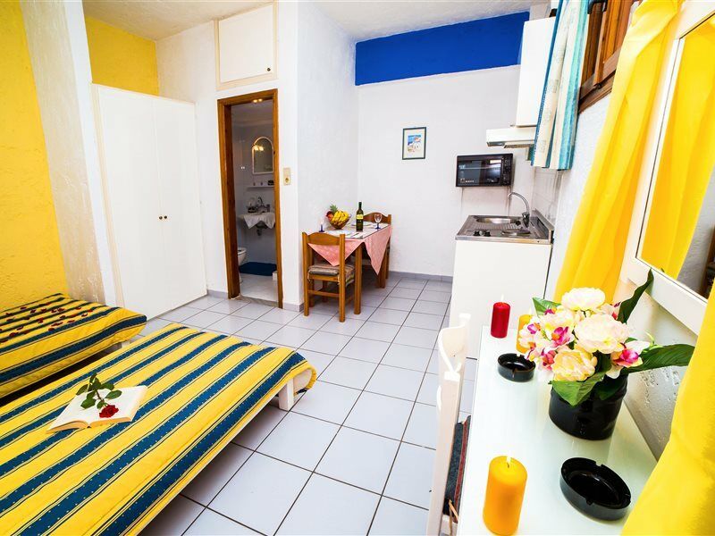 Creta Mar-Gio Aparthotel Malia Buitenkant foto