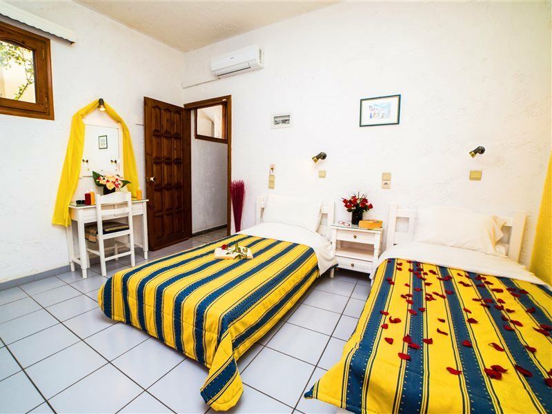 Creta Mar-Gio Aparthotel Malia Buitenkant foto